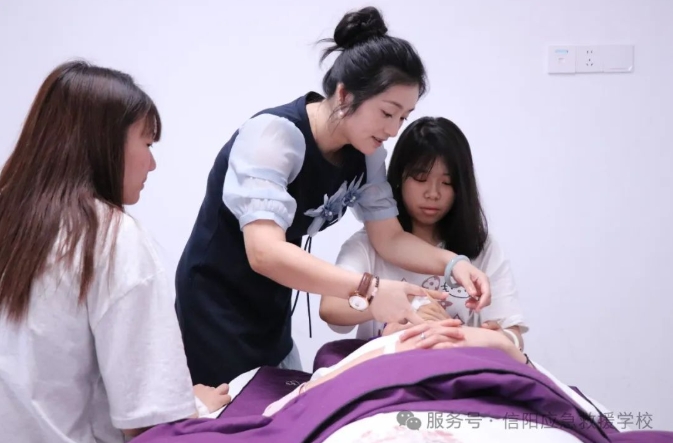 課堂秒變 “美容院”：沉浸式體驗美容美體實訓課